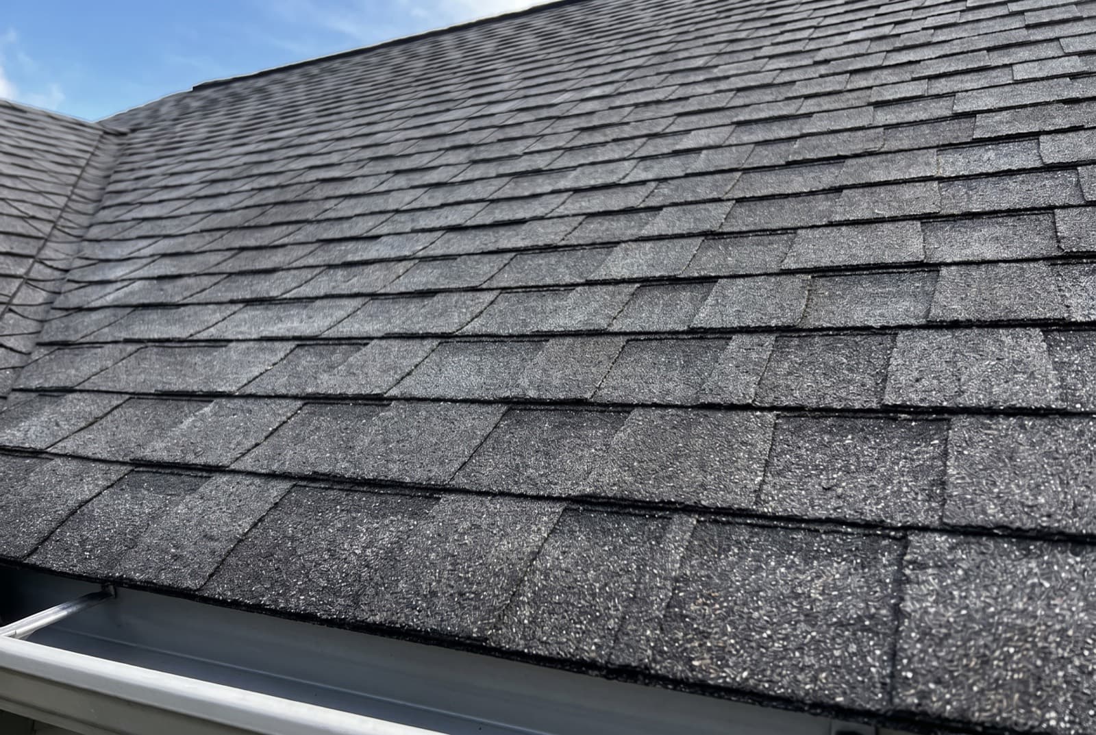 Restored clean roof after soft-washing